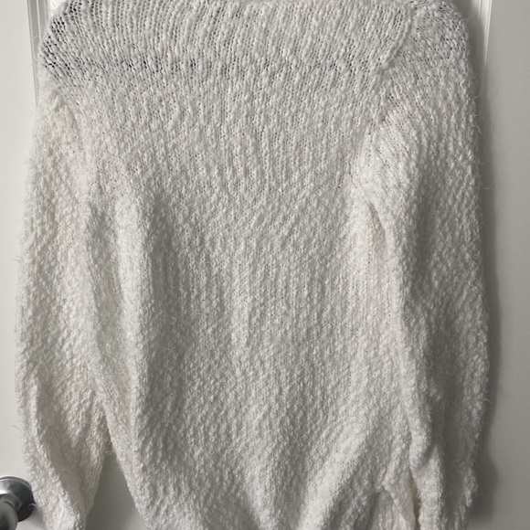 Kenneth Cole White Sweater - Picture 2 of 2